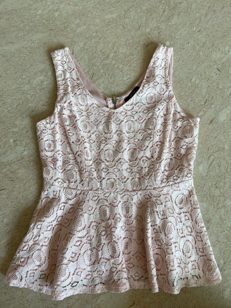 Carousell Forever 21 Lace Blouse Forever 21 Lace Baby Pink Top