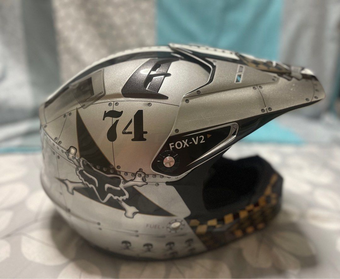 Fox v2 pilot sales helmet