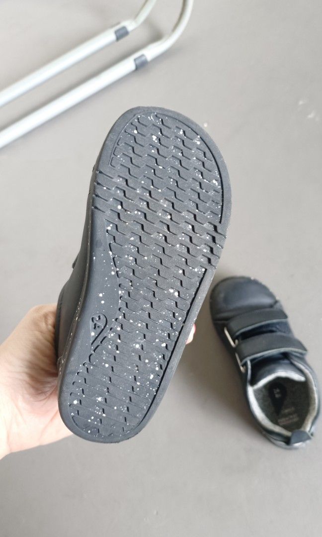 Bobux size 24 sale hot sale