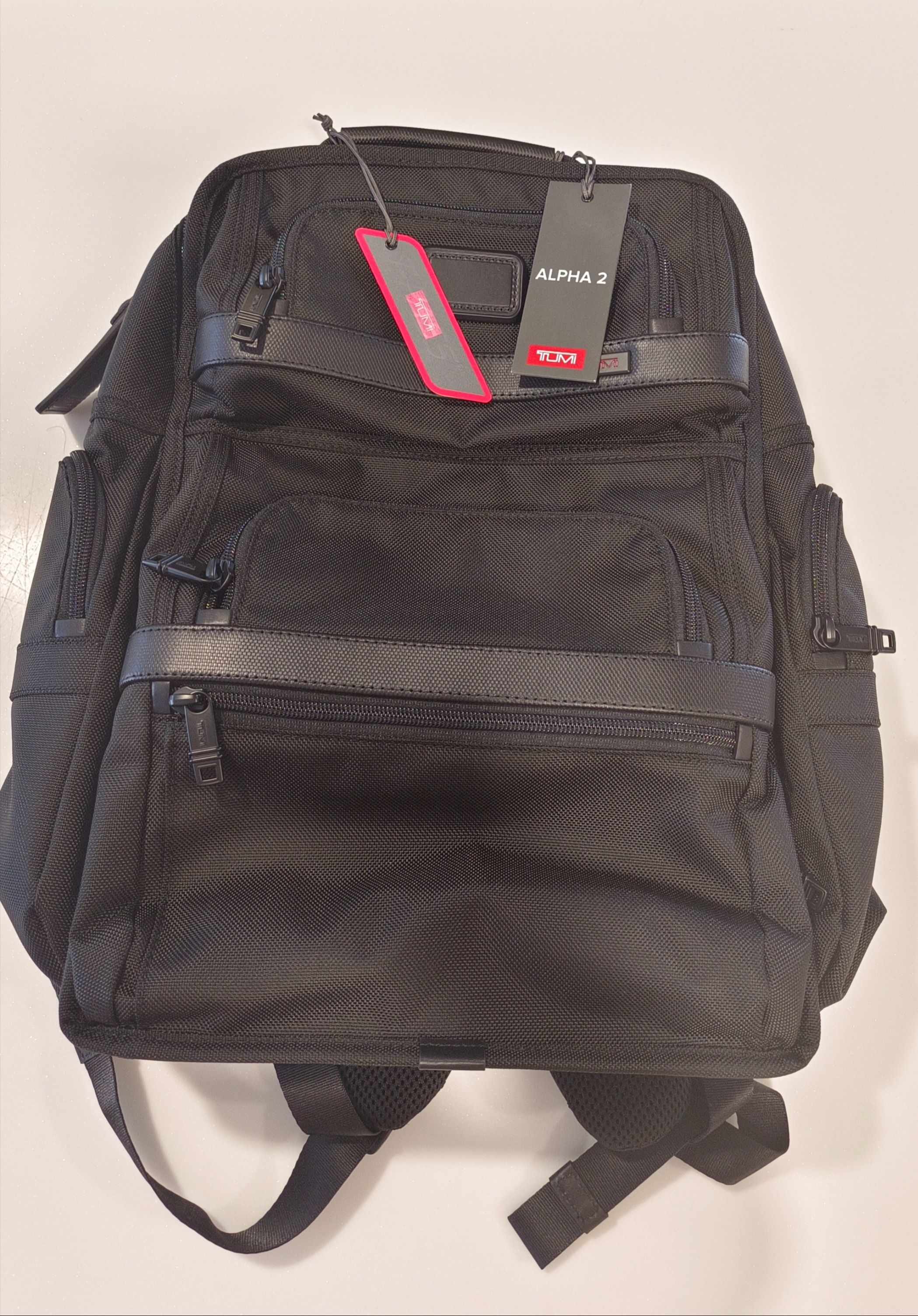 genuine TUMI Alpha 2 T Pass Business Class Brief Pack Black