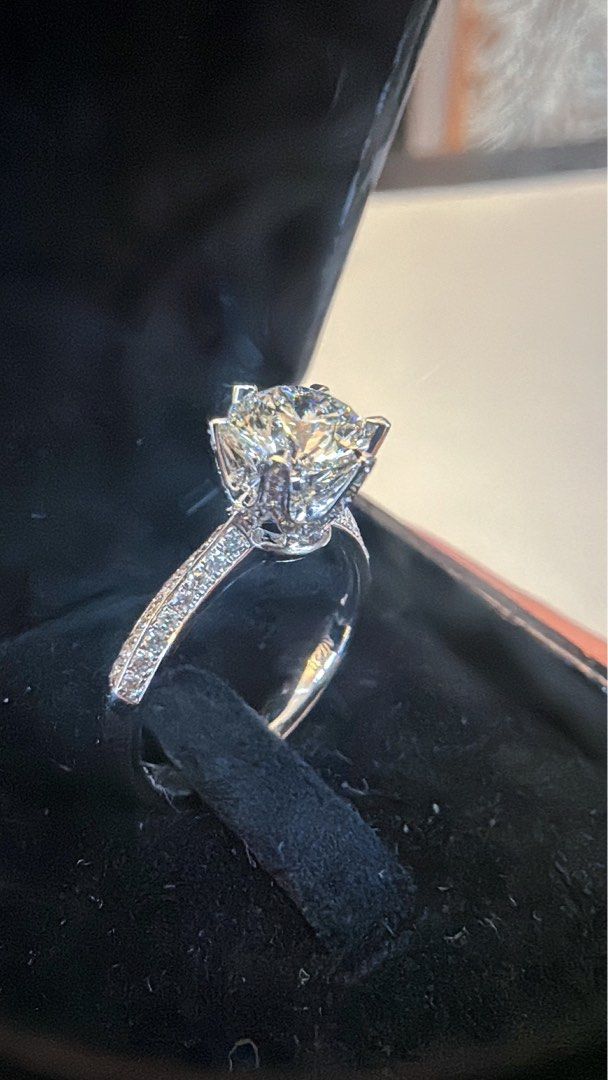 GIA certified Diamond Engagement Ring