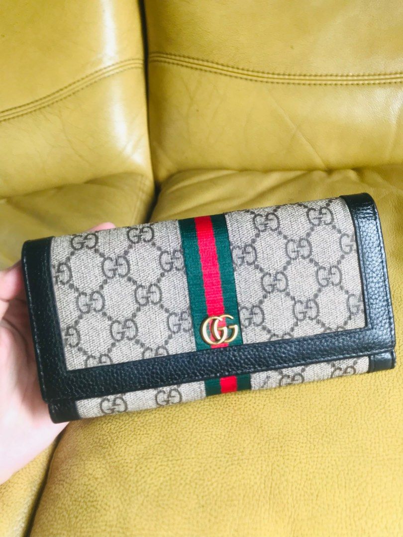 Real vs sales fake gucci wallet
