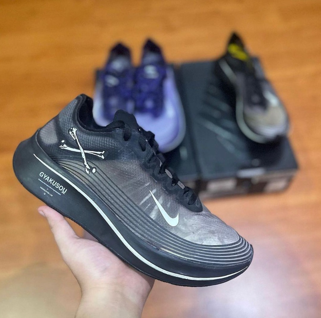 Undercover zoom fly discount