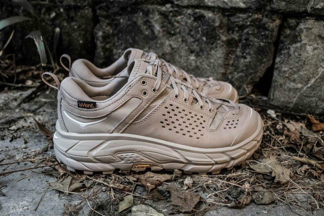 Eg hoka deals one one