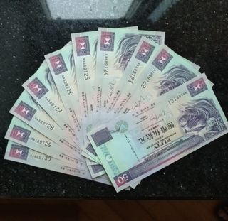 （分類：）位於 。 由 dnmcollection 提交（商品編號 1284330429，圖片 1）。簡介： 。