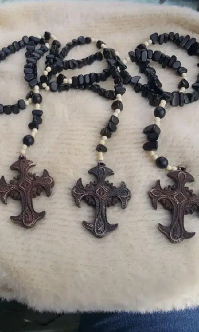 Ivory bone black rosary (Category: Religious Items) located in Manila. Submitted by billionare (Listing ID 1284408573, Image 2). Description: ivory bone black rosary. it's a very unique and rare.. the Ivory bone will protect you from evil & other negative energy surround you.