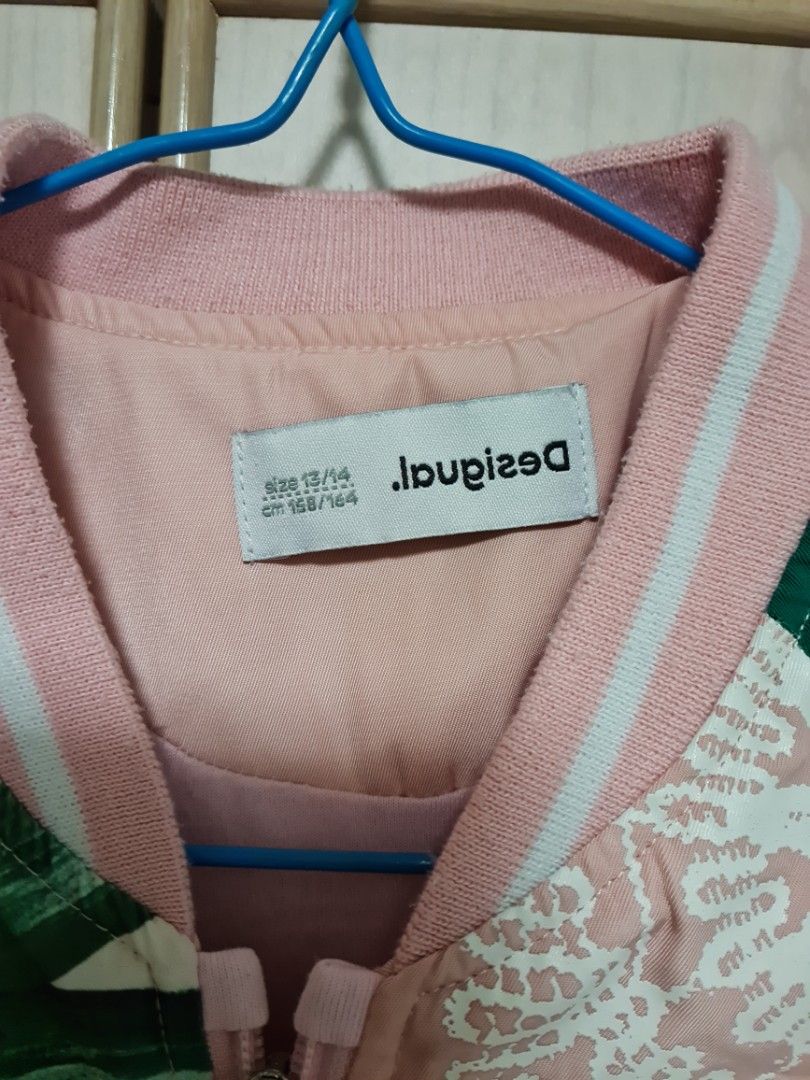 Jacket (Category: Babies & Kids Fashion) located in Singapore. Submitted by sallyyeo (Listing ID 1284486639, Image 3). Description: .
