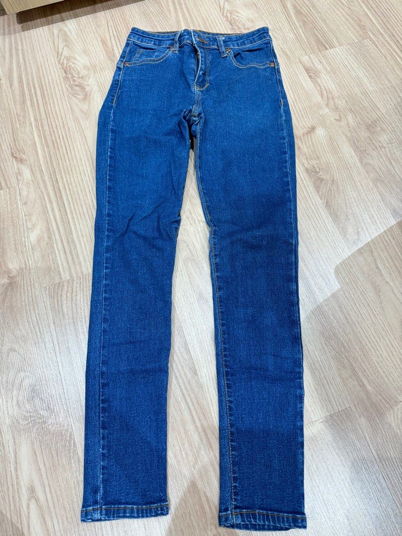 Jeans or long pants, Women's Fashion, Bottoms, Jeans & Leggings on Carousell