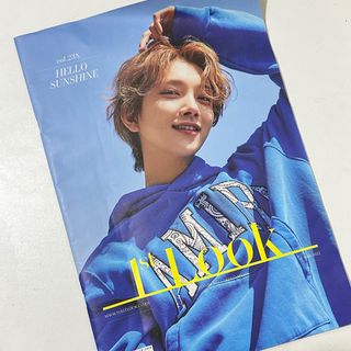 （分類：）位於 。 由 kpop_229 提交（商品編號 1284479675，圖片 1）。簡介： 。
