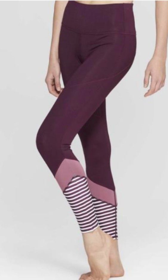 JOYLAB purple striped leggings, Women's Fashion, Activewear on