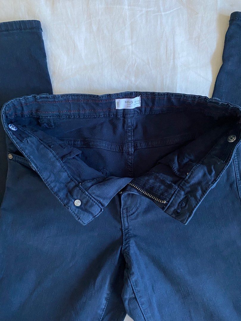 Kids 11-12Y Dark Blue Denim (Category: Babies & Kids Fashion) located in Pasay City. Submitted by Declutter_Cha (Listing ID 1284325971, Image 2). Description: 152 cm, Slightly tapered Pairs nicely with a fitted suit jacket .