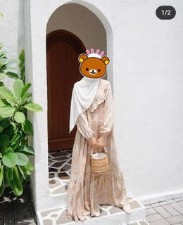 (Category: ) located in . Submitted by maddy_store (Listing ID 1284413946, Image 1). Description: .