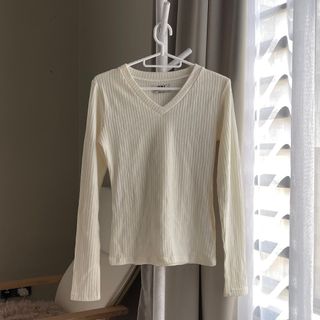 (Category: ) located in . Submitted by thriftbyfa_ (Listing ID 1284386346, Image 1). Description: .
