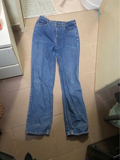 (Category: ) located in . Submitted by abybusssss (Listing ID 1284443838, Image 1). Description: .