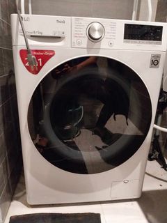 LG front load washing machine with steam