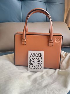 （分類：）位於 。 由 trendcosmetic88 提交（商品編號 1284318903，圖片 1）。簡介： 。