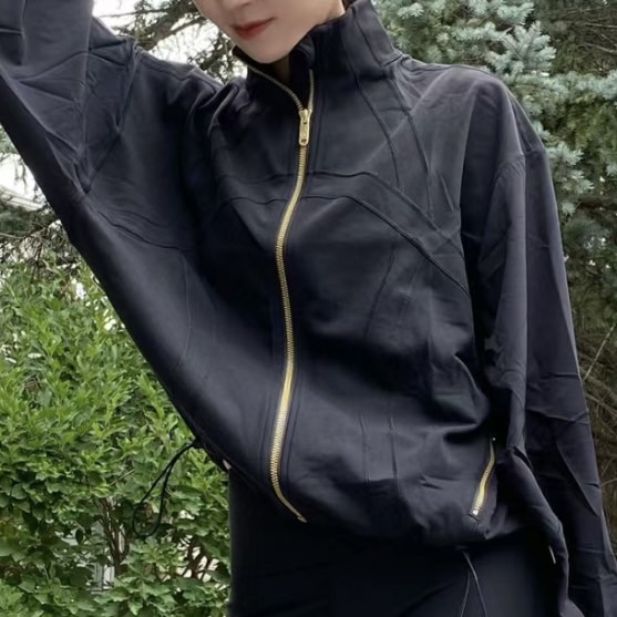 ORIGINAL Lululemon BBL / Define Jacket Luon Size 2, Women's Fashion,  Activewear on Carousell