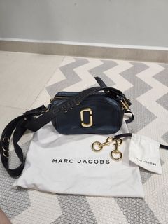 Marc jacobs camera on sale bag on sale