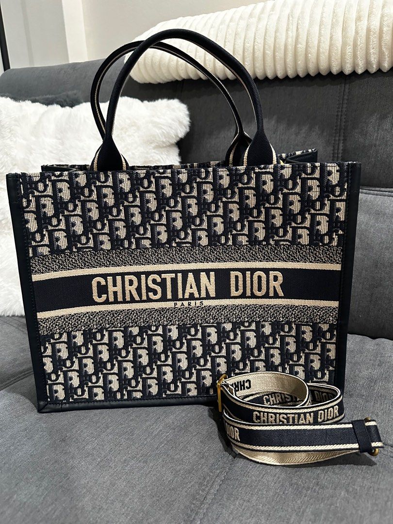 Christian dior oblique book tote store