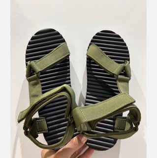 Teva sandals queensway top