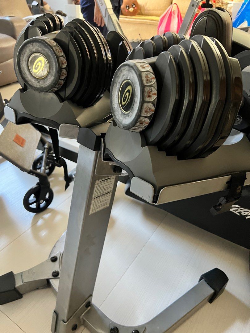 Nautilus dumbbells with stand top
