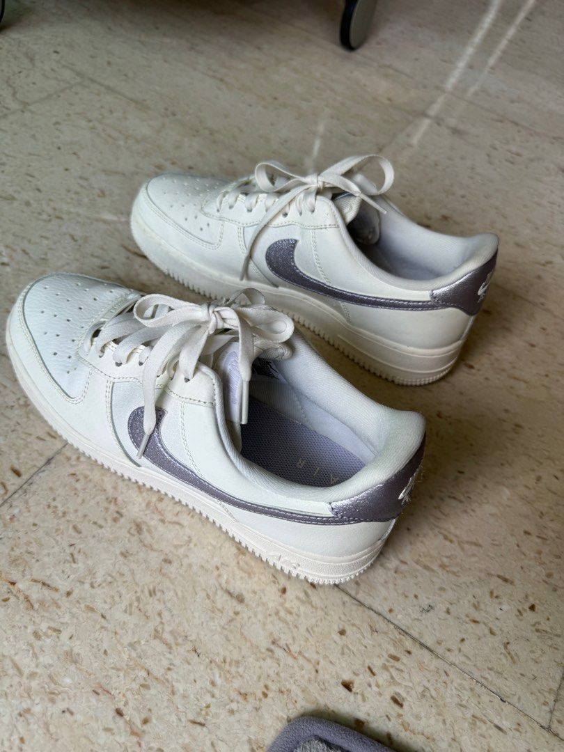 Nike Air Force 1 07 Women White Sail Oxygen Purple Size US 8
