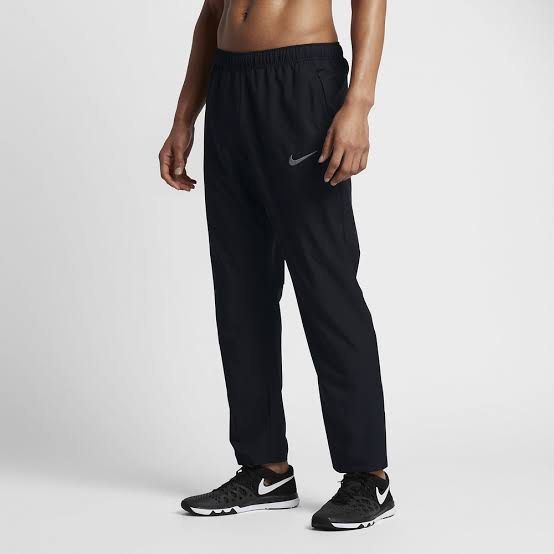 Nike Parachute Pants, Men's Fashion, Activewear on Carousell