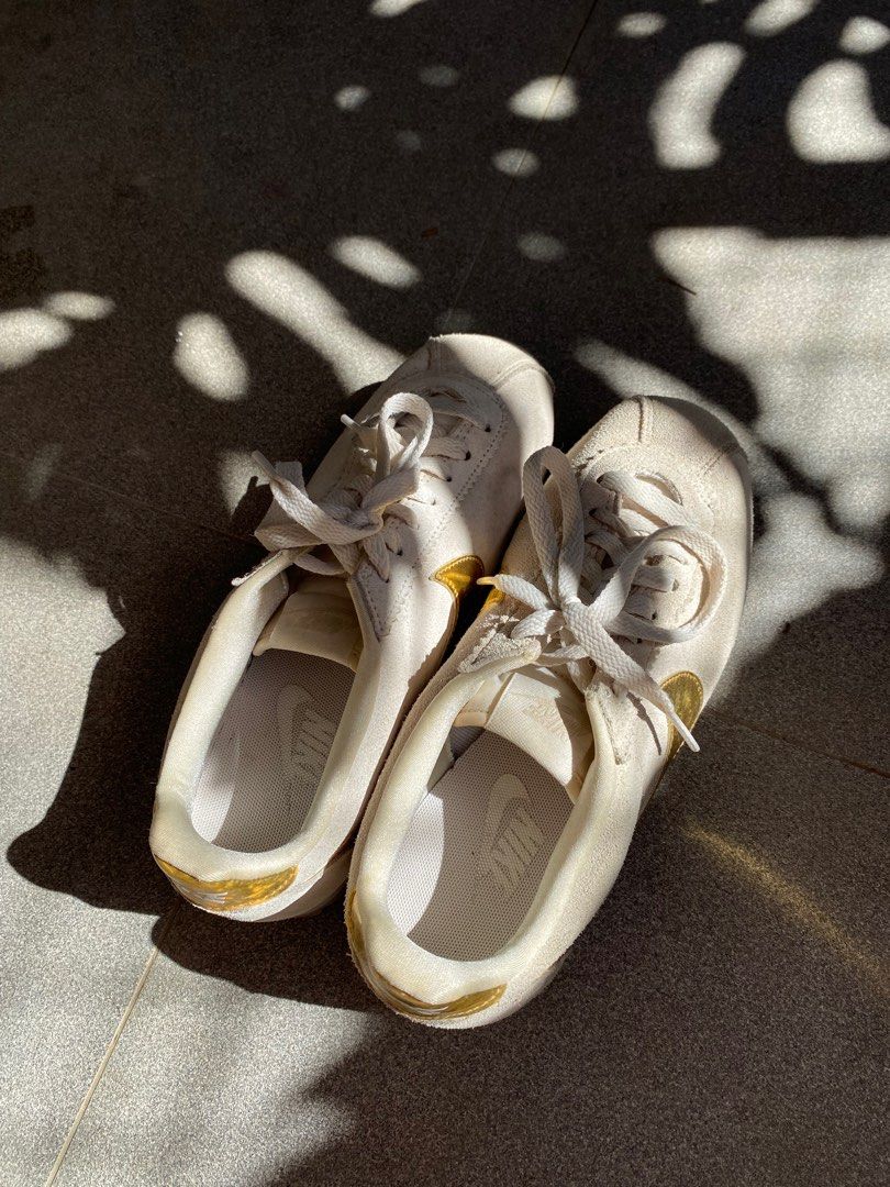 Nike classic cortez cheap phantom metallic gold (w)