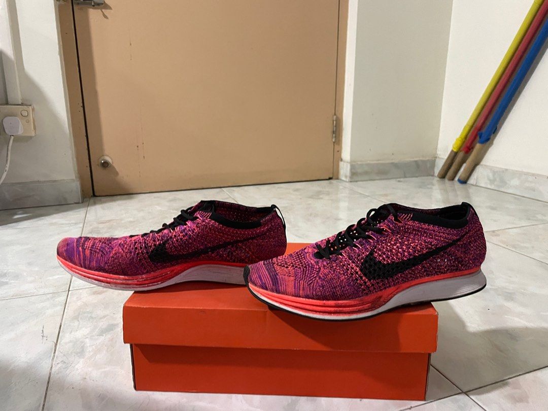 Nike Flyknit Racer Acai Berry