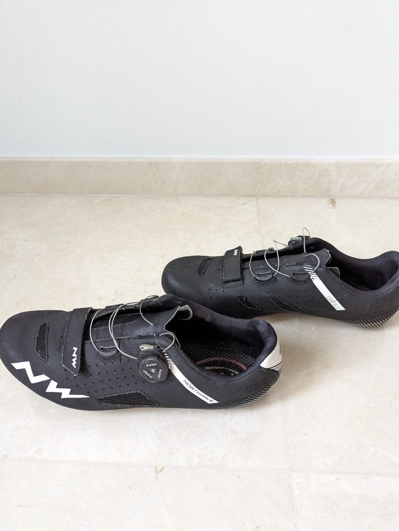 New wave outlet cycling shoes