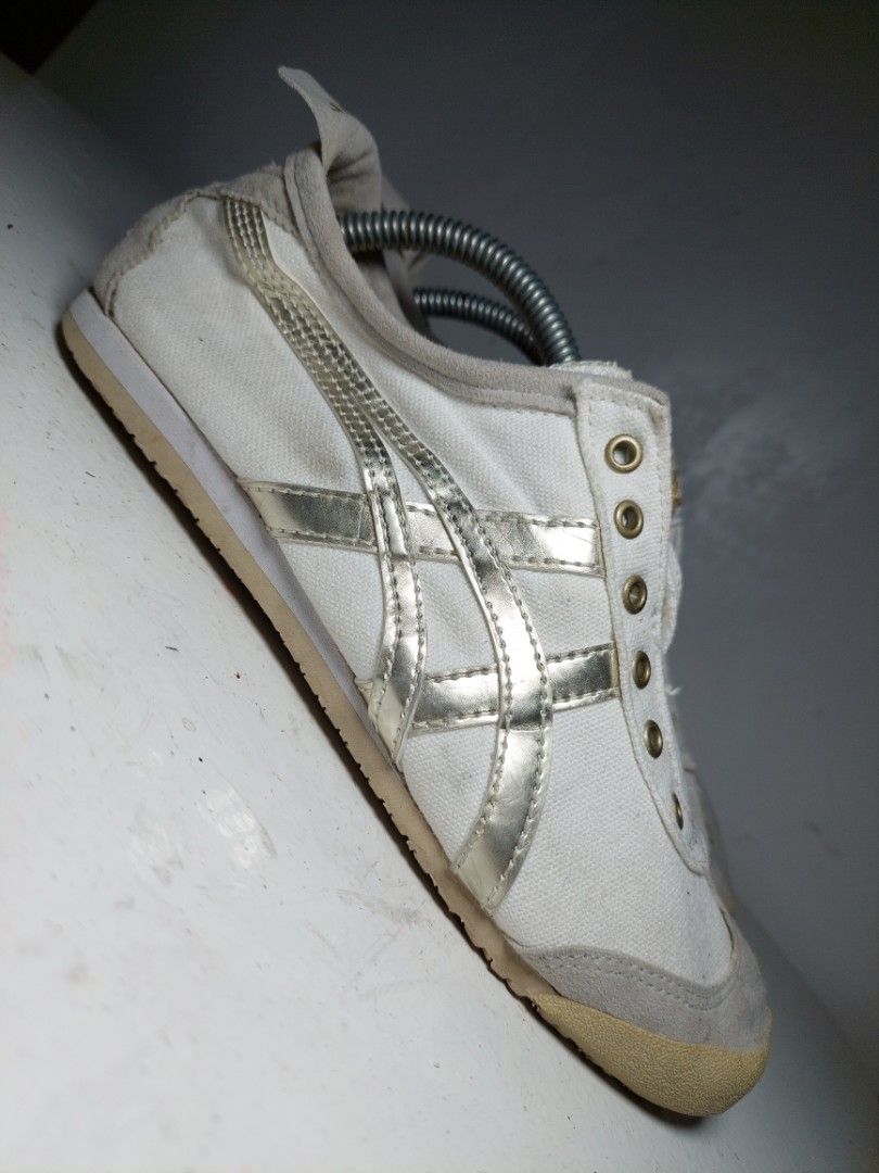 Men's size 4.5 cheap in women's