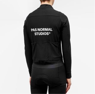 (Category: ) located in . Submitted by kanye.abloh (Listing ID 1284378303, Image 1). Description: .