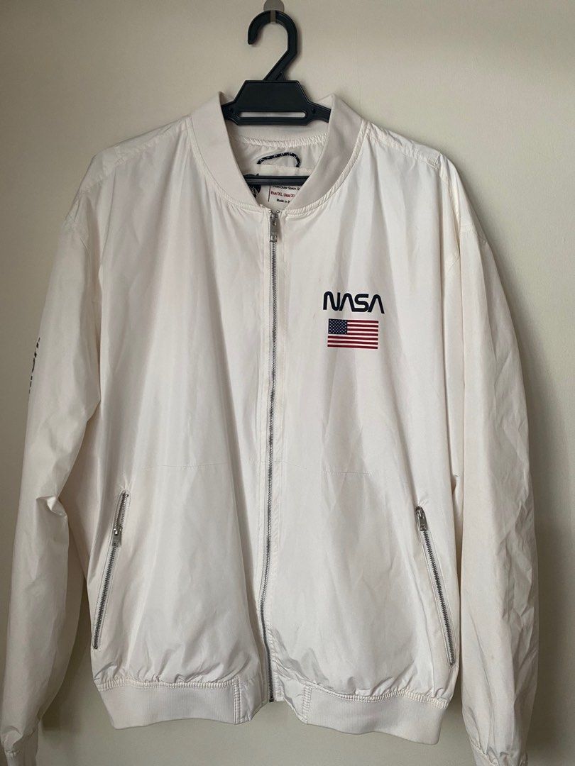 Pull and Bear Nasa jacket Men s Fashion Coats Jackets and Outerwear on Carousell