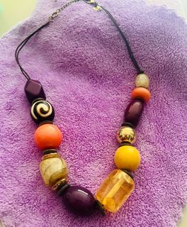 Chunky yellow on sale bead necklace