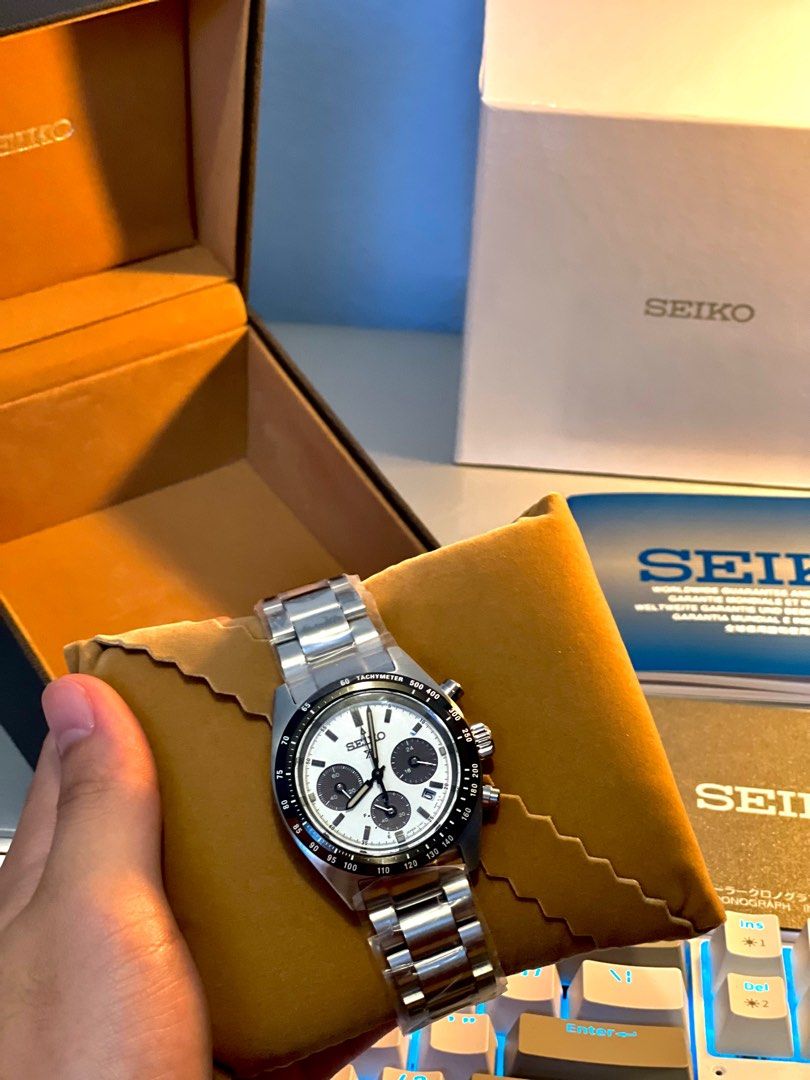 Seiko prospex sbdl085 chronograph panda equivalent to ssc813 (Category: Men's Watches) located in Manila. Submitted by markwrist07 (Listing ID 1284338746, Image 3). Description: Steal Price‼️ Seiko Prospex Chronograph Panda SBDL085 - Japan Released - Seiko prospex JDM - Japan domestic Product - Equivalent of SSC813 - Complete Set - 1 year Warranty Card - Brand new fresh from Japan‼️ - 39mm - Mall price: ₱32,500 Price: ₱25,990 Only‼️🏷️ (We can do