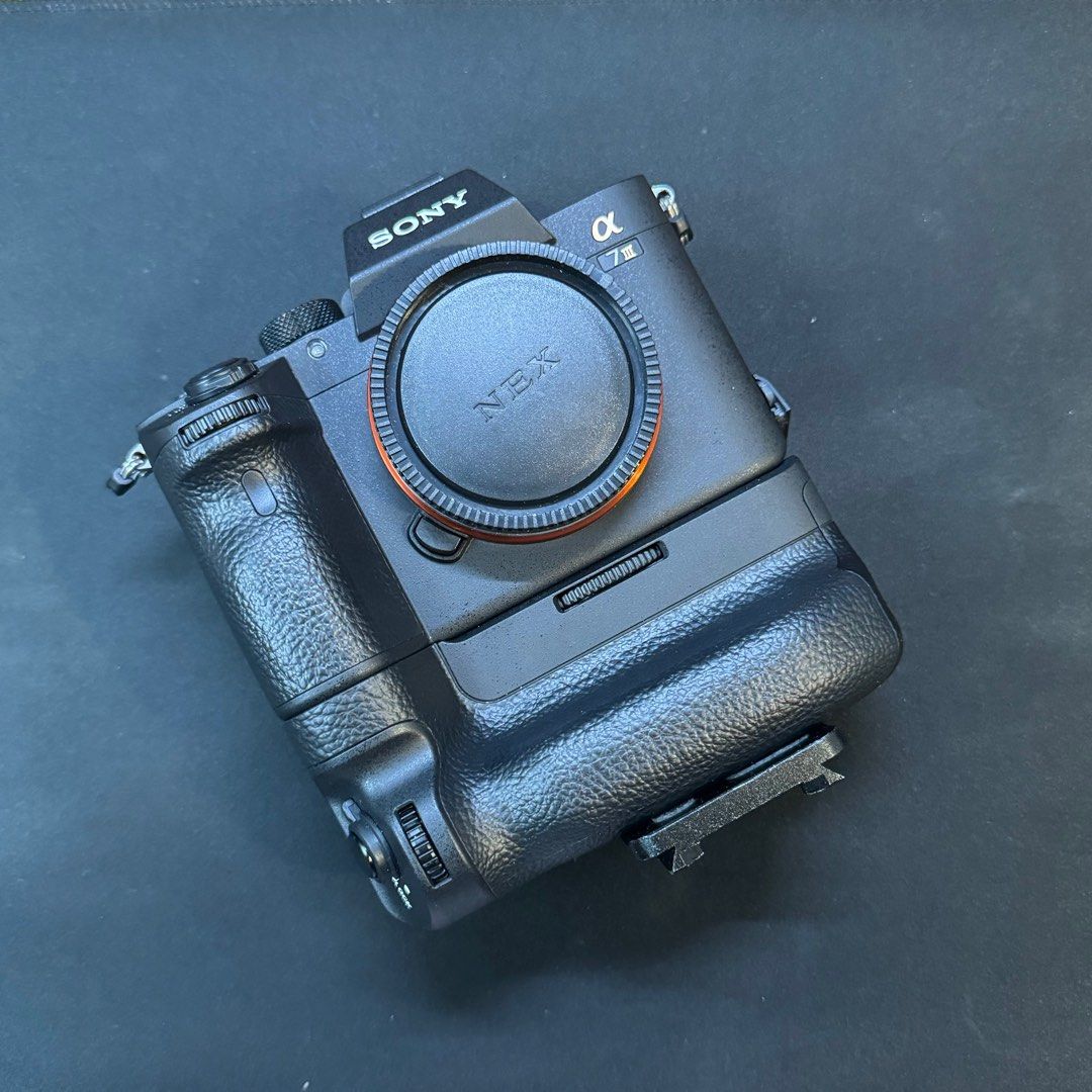 Sony A7iii A7 mk3 3 w Box not A9 A1 A7R Photography Cameras on