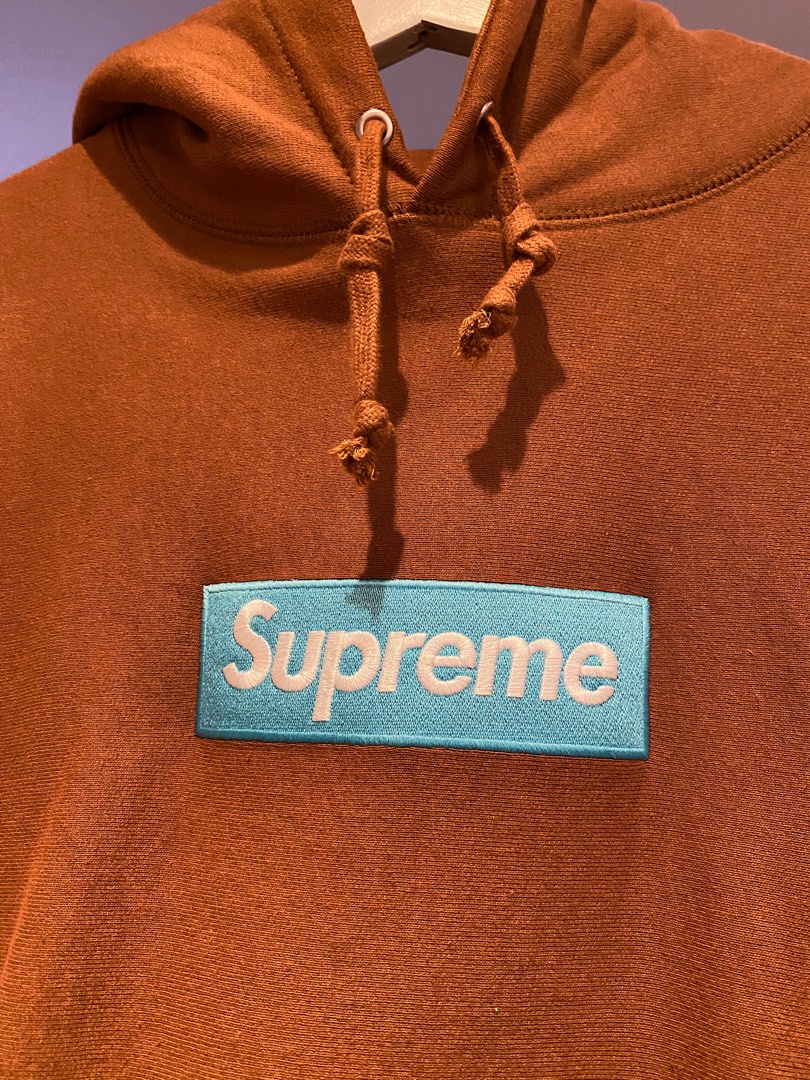 Supreme best sale 17fw hoodie