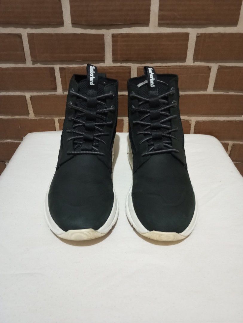 Urban move sales chukka