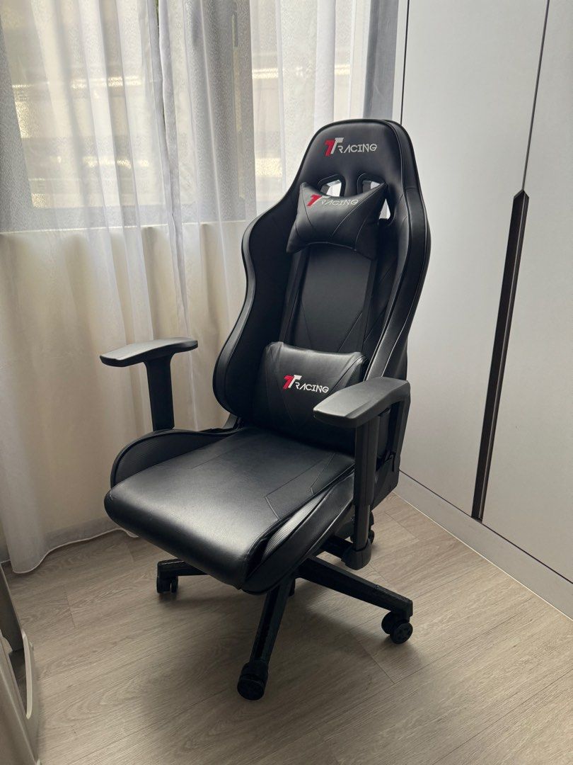 Gaming sale chair broken