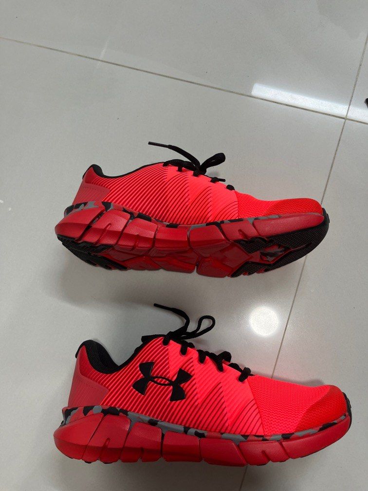 Under armour store scramjet 2