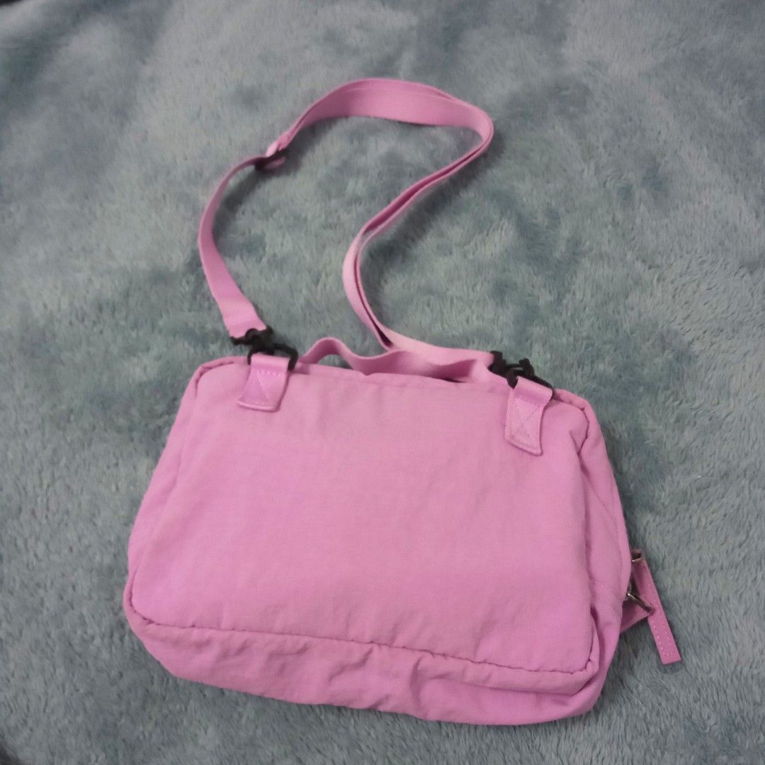 Uniqlo sales ambush bag