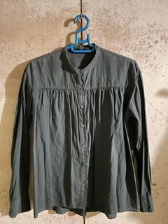 (Category: ) located in . Submitted by shopdeclutterrepeat (Listing ID 1284437139, Image 1). Description: .