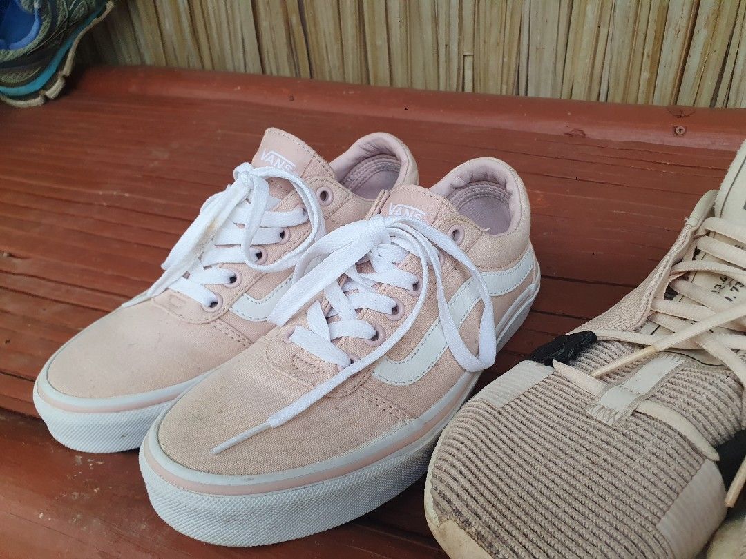Tan canvas vans best sale
