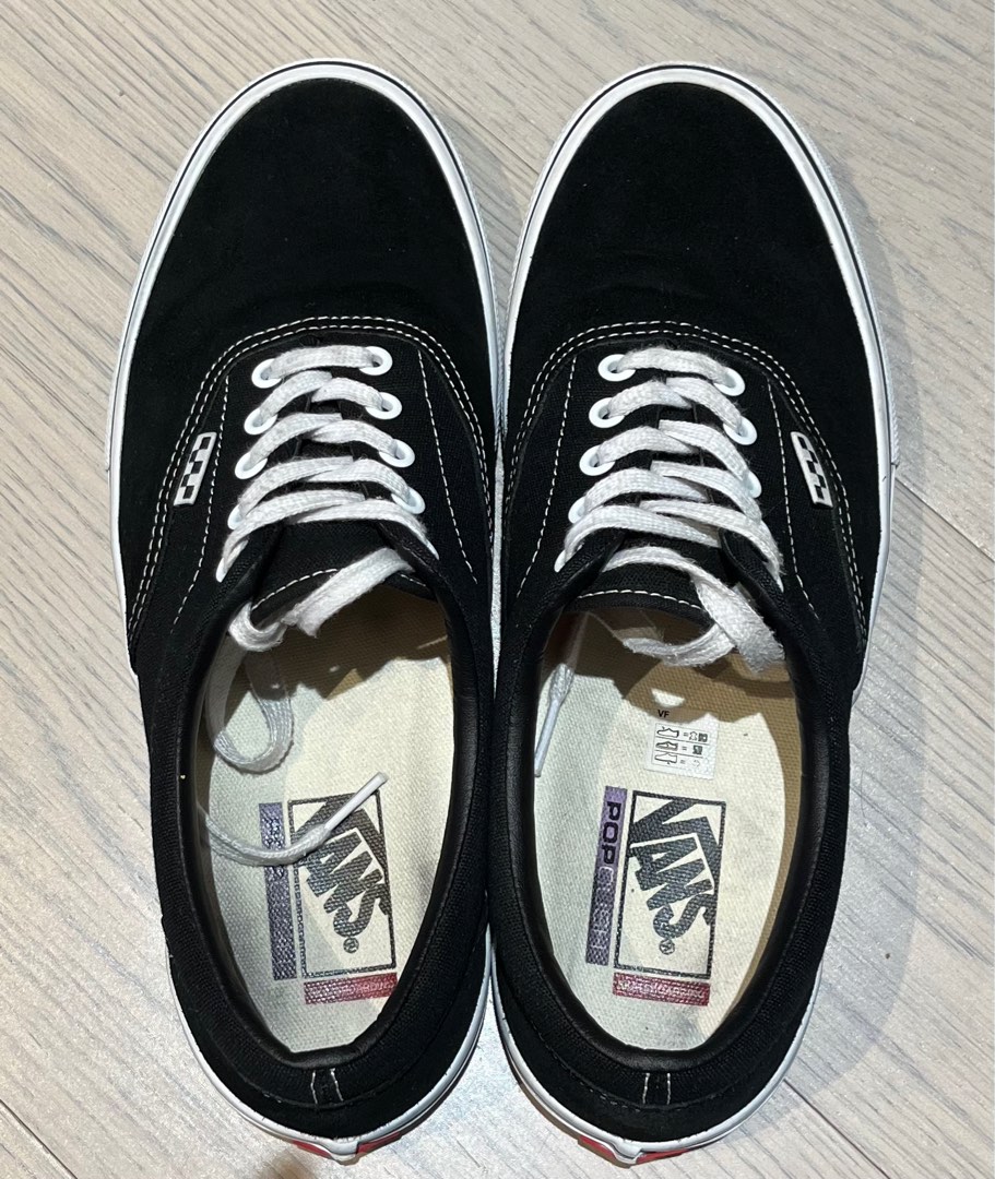 Beda vans sales authentic dan era