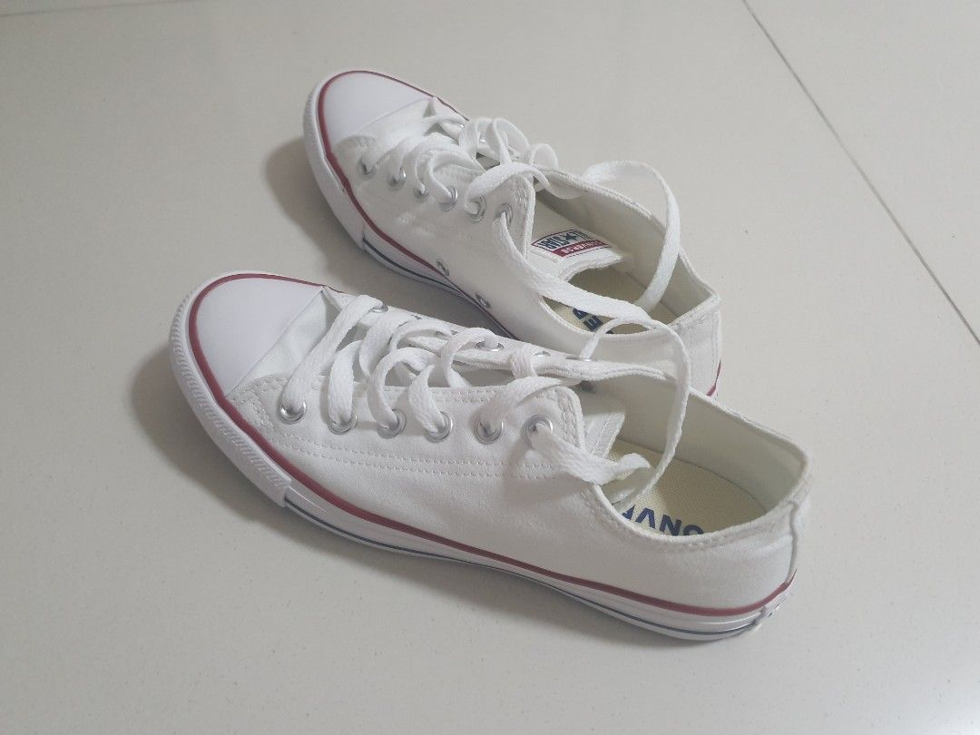 White converse on sale sneakers womens