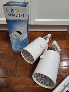 （分類：）位於 。 由 ilovevin 提交（商品編號 1284336383，圖片 1）。簡介： 。