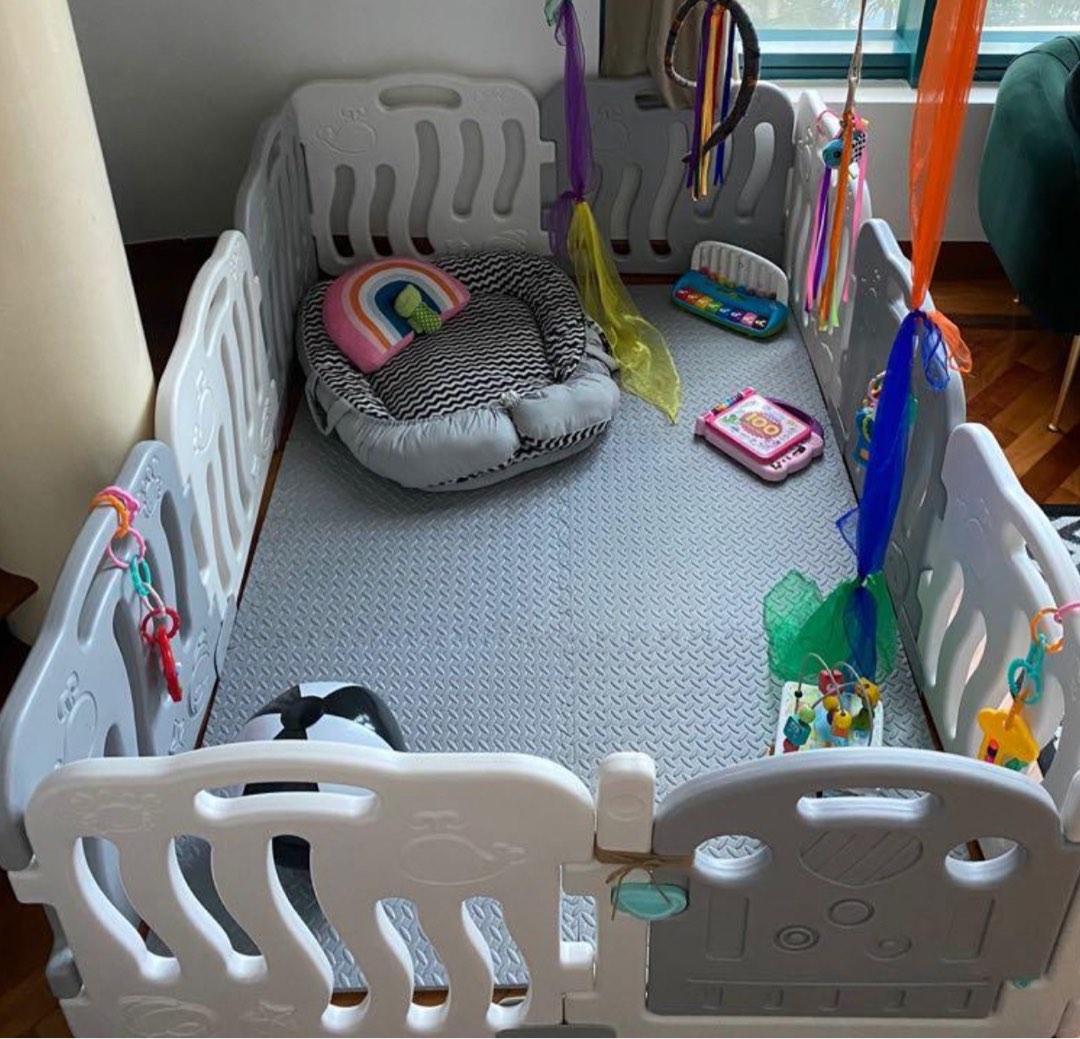 Yard (play yard), Babies & Kids, Baby Nursery & Kids Furniture, Cots ...