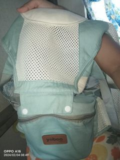 yoboo carrier with hipseat
