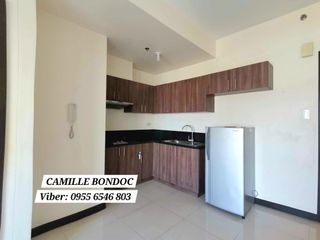 1BR MAGNOLIA RESIDENCES TOWER C CONDO FOR RENT SEMI FURNISHED
