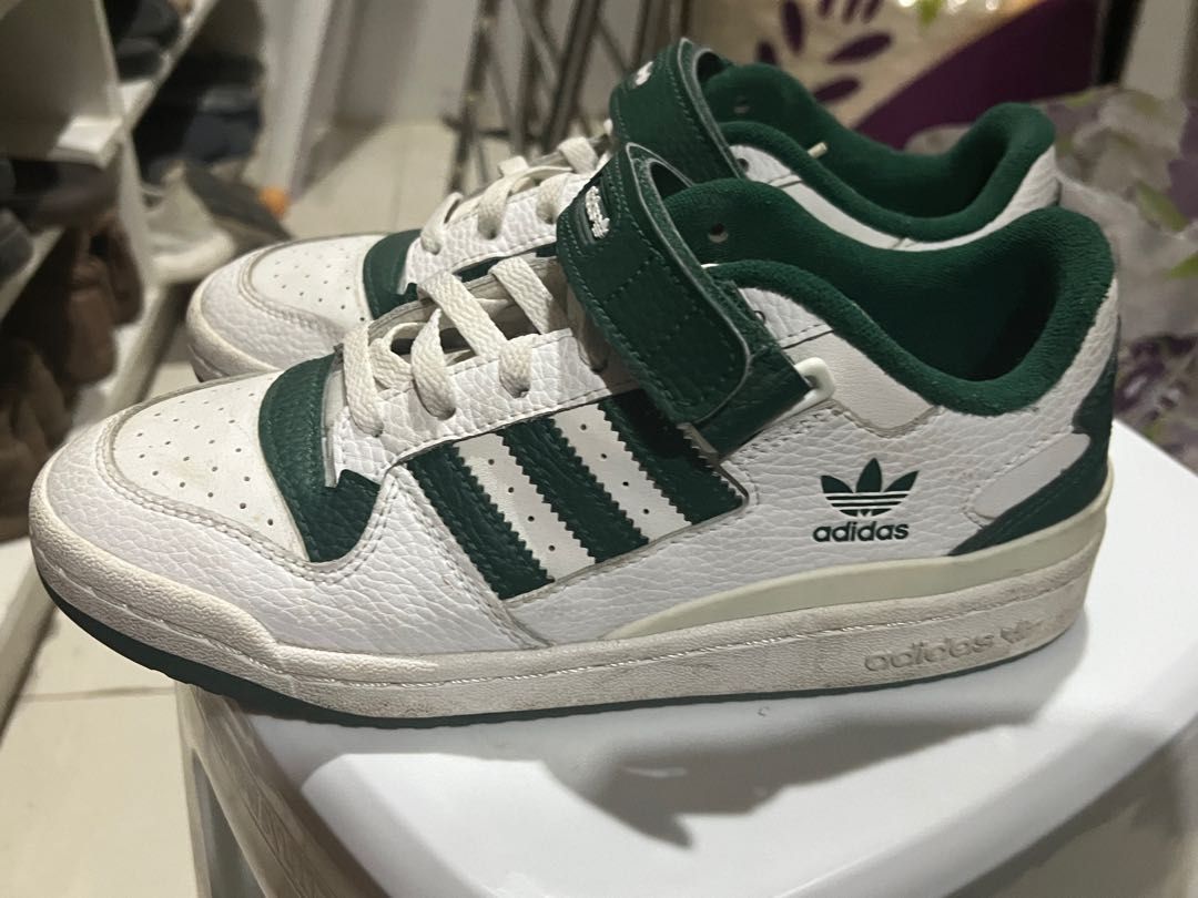 ADIDAS Forum Low Green (Category: Sneakers) located in Quezon City. Submitted by _beanieee (Listing ID 1284734697, Image 3). Description: ❁ Adidas Forum 84 Low Green ❁ Size US 6.5M (8W) ❁ No longer have the box but can provide a replacement box :(.